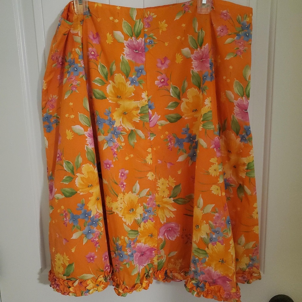 NWT JONES SIGNATURE NY ORANGE FLORAL KNEELENGTH SKIRT - SIZE 18W